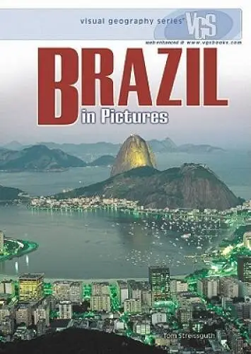 Brazil in Pictures (Visual Geography (Twenty-First Century)) - Hardcover - GOOD