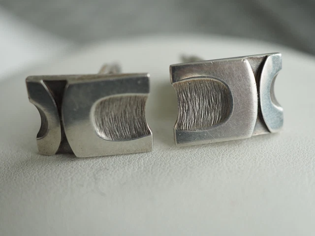 Boutons de manchette en métal blanc - Vintage | Maison du linge ancien
