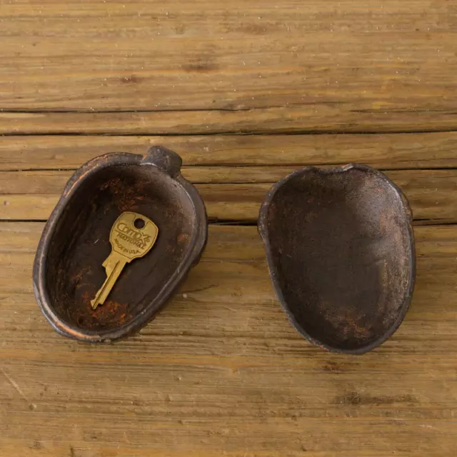 Cast Iron Acorn Trinket Box 2