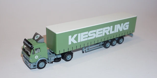 Camion Miniature Herpa Mercedes-Benz Actros 1843 + Citerne Centrans HO 1/87 Gris