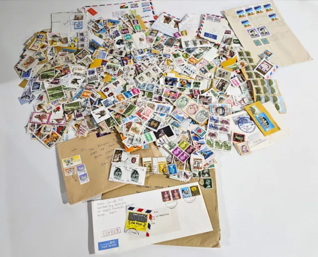 Huge Lot of Vintage International Used Stamps - Early 90's