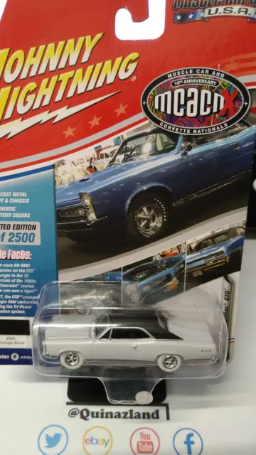 Johnny Lightning Muscle Car USA 1967 Pontiac GTO Chase (NG73)