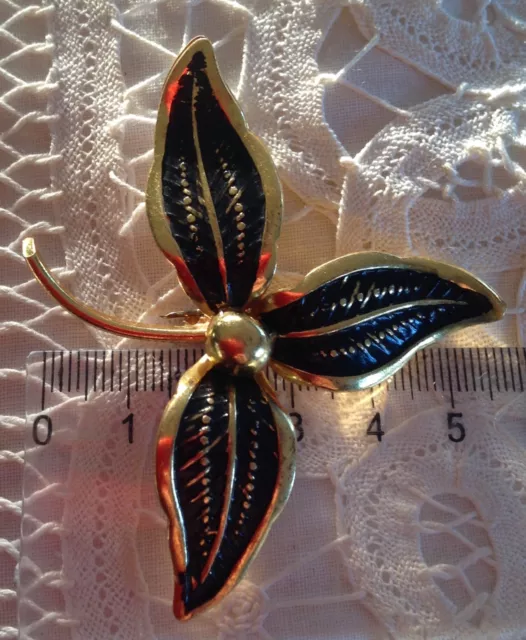 *Brosche Blatt Schwarz Gold trauer Vintage style* *Brosche Blatt Schwarz Gold trauer Vintage style*