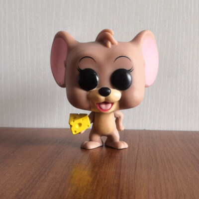 tom and jerry pop figure