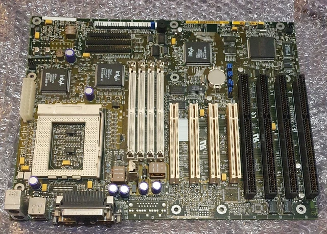 #12 PENTIUM Pro Motherboard Intel VS440FX (Venus) Socket 8 £79.99 ...