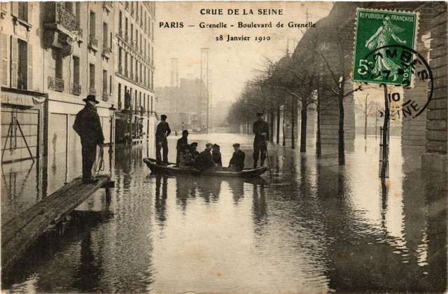 CPA Paris 15th Paris-Crue de la Seine, Grenelle-Boulevard de Grenelle (311596)
