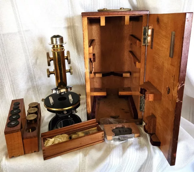 Antique Microscope Ernst Leitz Wetzlar #142703 Book Slides Wood storage box Rare