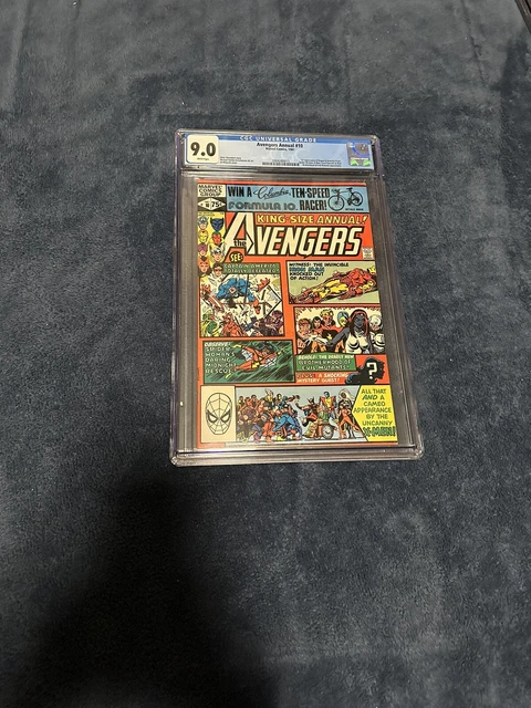 Avengers Annual #10 CGC 9.0 VF/NM Off To White Pages 1st Appearance of Rogue