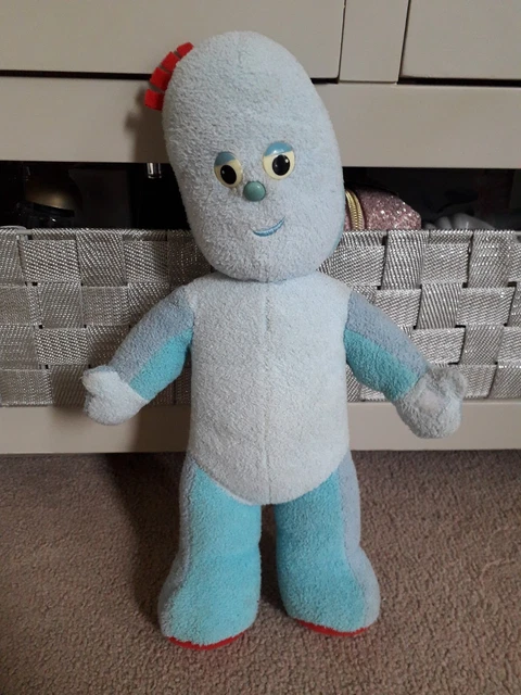 IN THE NIGHT Garden Pyjamas Iggle Piggle Size 18-24 Months £6.00