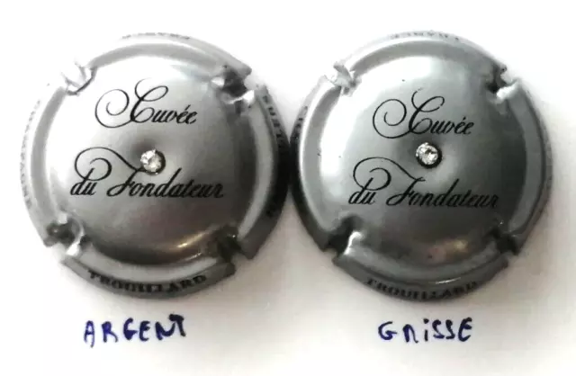 ♥♥ Capsule De Champagne Trouillard Argent Ecriture Plus Fine Strass  N° 11 A ♥♥