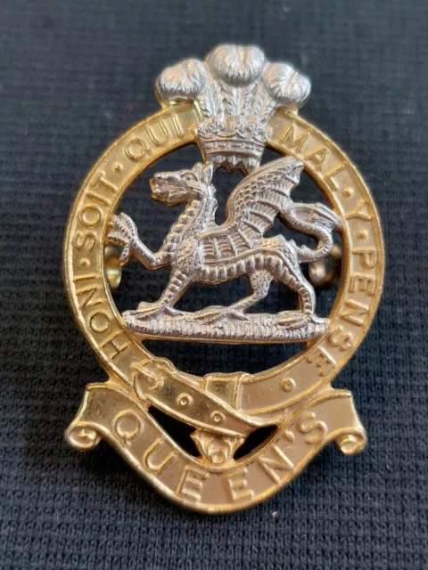 Queens Regiment Royal West Surreys Officers Sp Gilt Cap Badge On Lugs Genuine