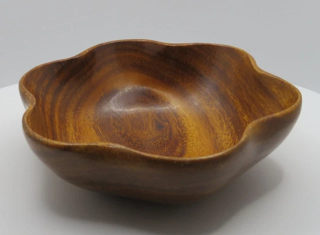 Vintage Scalloped Wood Bowl Waikiki Woods Monkey Pod Hawaii