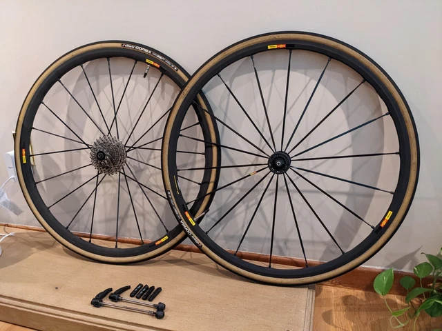Mavic Ksyrium SSC SLR Exalith Wheelset w/ Extras Mavic Ksyrium SSC SLR Exalith Wheelset w/ Extras