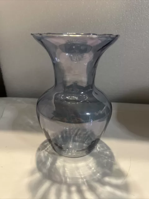 Vintage Hand Blown Iridescent Optic Swirl Mexican Glass Vase 6.5 in.