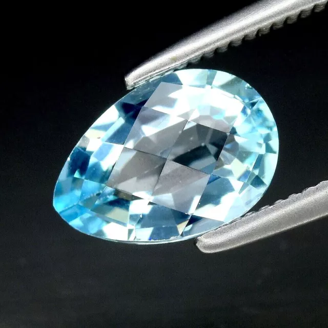 ★★ Rare !! Topaze Bleue D' Afrique : 1,01 Carat ★★ P395.135T