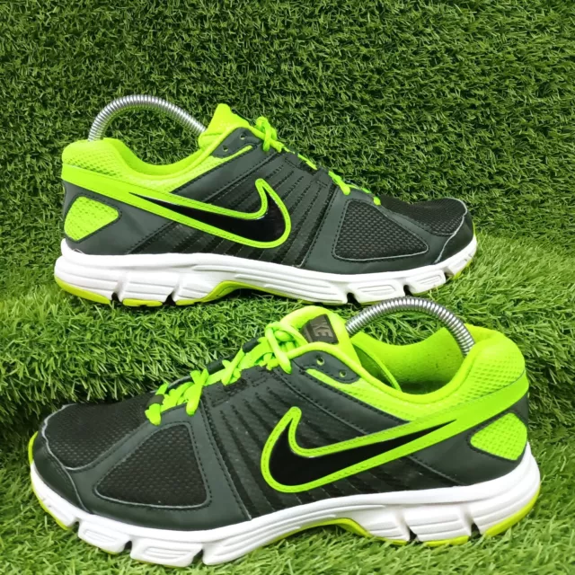 Nike dart sales 9 trainers