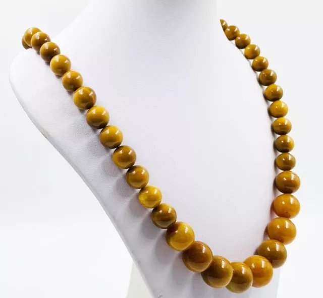 Collana in ambra antica Collana di perline color caramello in ambra baltica...