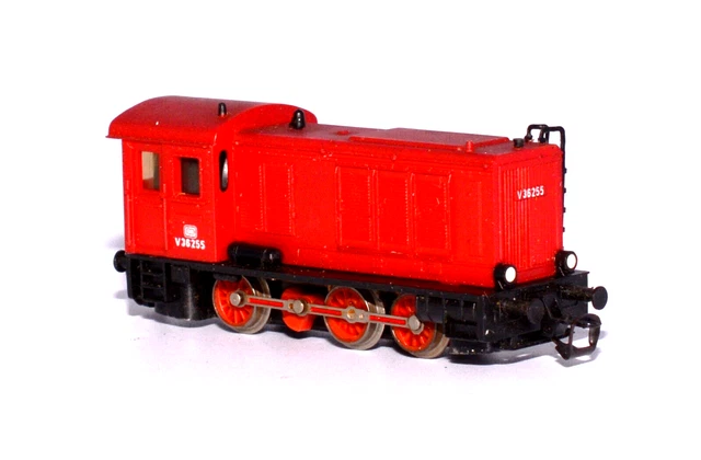 BTTB SPUR TT 2632 Diesellok V36 255 rot der DR getestet mit OVP ! EUR