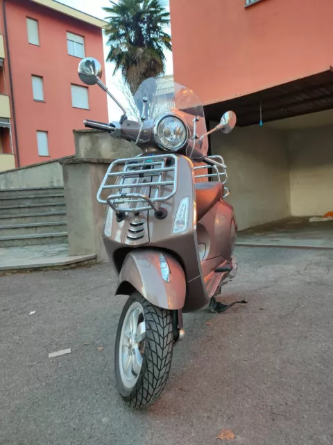 Vespa 125 primavera touring Vespa 125 primavera touring