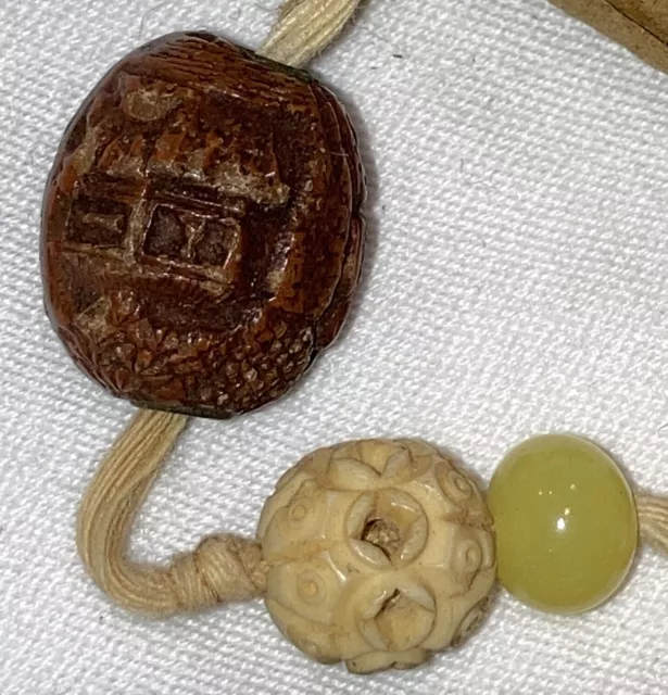 Antique Chinese carved Nut Hediao bead jade  19th century Qing Dynasty House Old