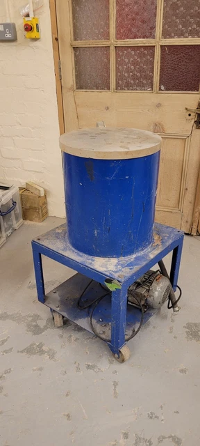 Vacuum degassing chamber large capacity heavy duty construction