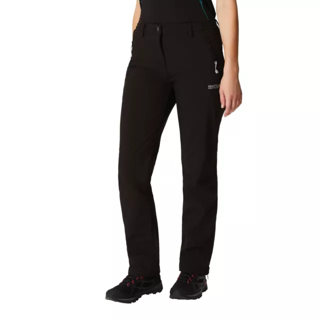 Regatta - Pantalones largos Geo sof shell II para mujer 2