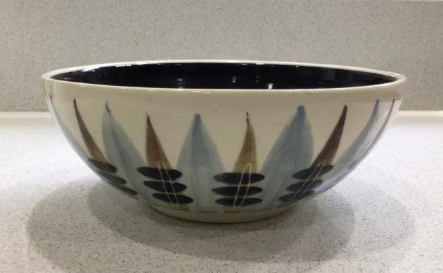 Modernist Mid Century Welsh Llangollen Rhys & Jean Powell Studio Pottery Bowl.