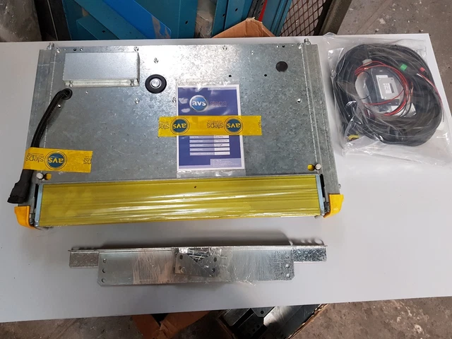 AVS ELECTRIC SIDE Step For Van / Day Van Conversion / Minibus ...
