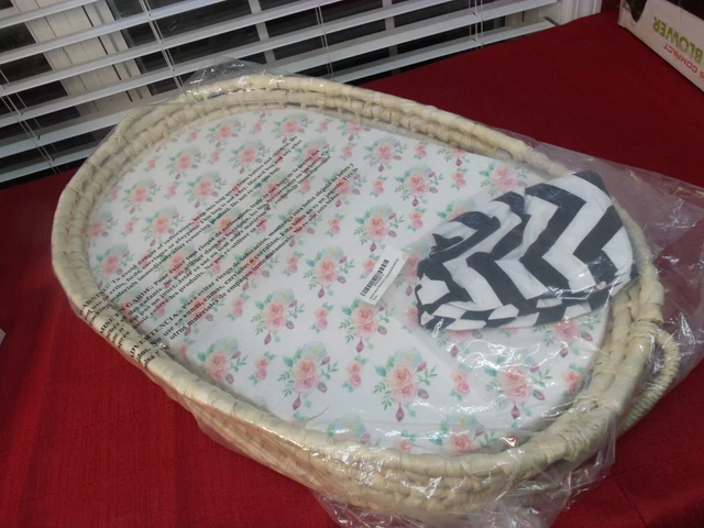 Manha Moses Basket Baby Changing Basket with Thick Pad 2 Baby Bed Sheets Manha Moses Basket Baby Changing Basket with Thick Pad 2 Baby Bed Sheets