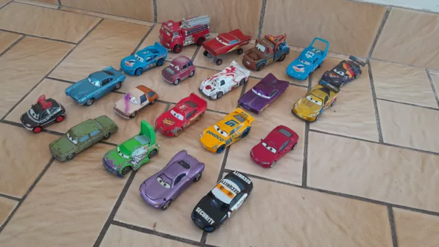 Disney Pixar Lot De 20 Voitures Cars Lot M