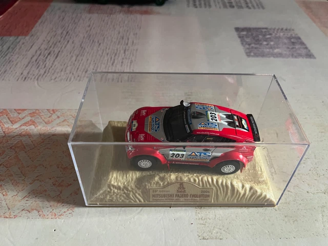 Miniature Norev 1/43 – Mitsubishi Dakar 3 – Voiture De Sport 2004