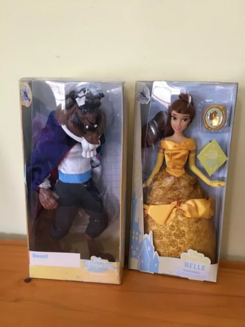 DISNEY STORE Beauty and the Beast - Belle Classic Doll Dinner Party Play  Set NIB
