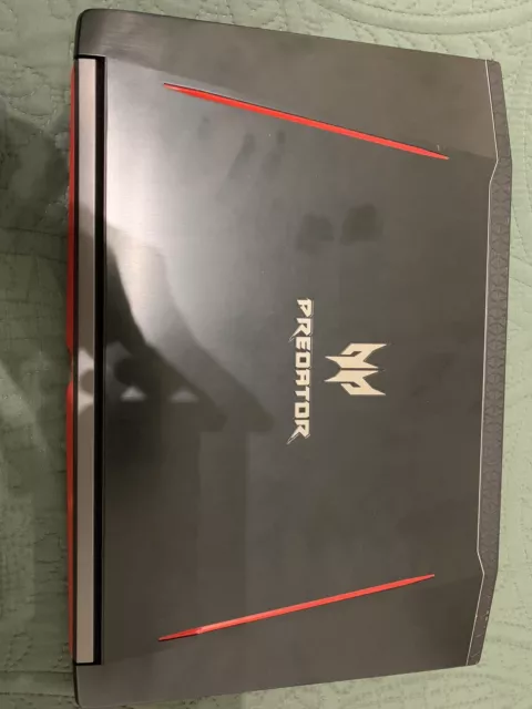 Acer Predator Helios 300 15" 2018/11/17 FHD 2.2GHz i7 8 Gen.  GTX 1060