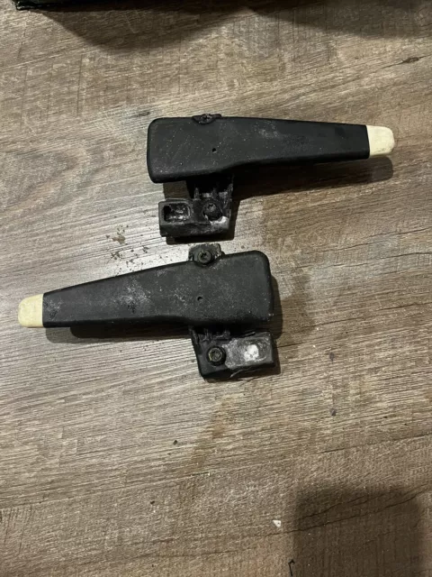 OEM 02 06 CHEVY Avalanche Bed Tonneau Cover Latch Handle Lever