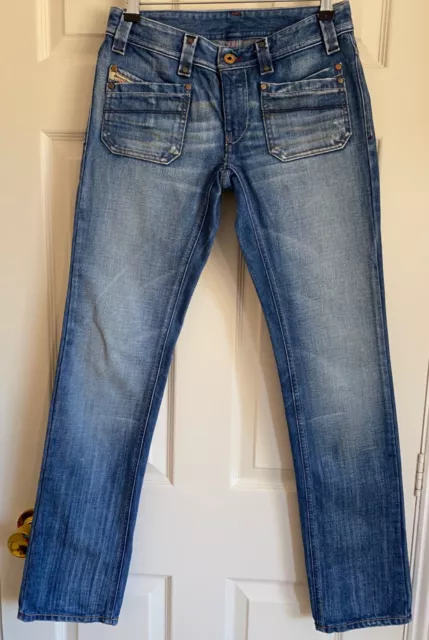 DIESEL JEANS WOMENS Ladies W27 L29 Vintage RN 93243 CA 25594 Denim