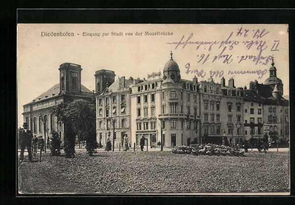 CPA Diedenhofen, Eingang zur Stadt von der Moselbrücke