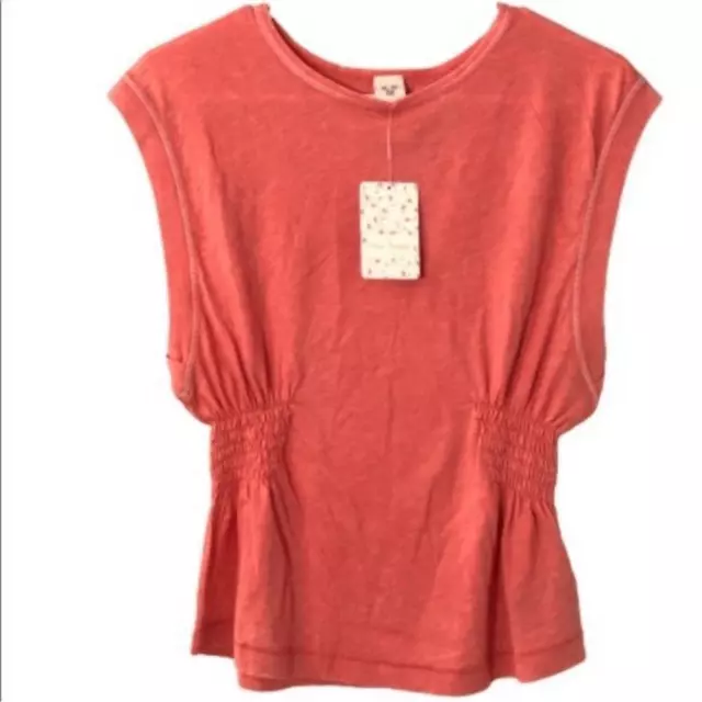 Camiseta Free People Smocked Sleveless color rosa cereza mediana