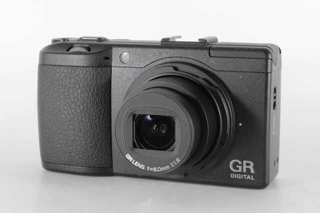 RICOH GR 10.0MPa Digital III 3 Camera Black