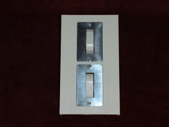 Interrupteur Va-et-vient Legrand Chambord – Double Avec Plaque Gris/chrome, Occasion