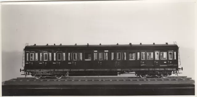 FOTO  Modell  K.Bay.Sts.B.  1452 Waggon Personenwagen  ca.9x17  (AGF1966)