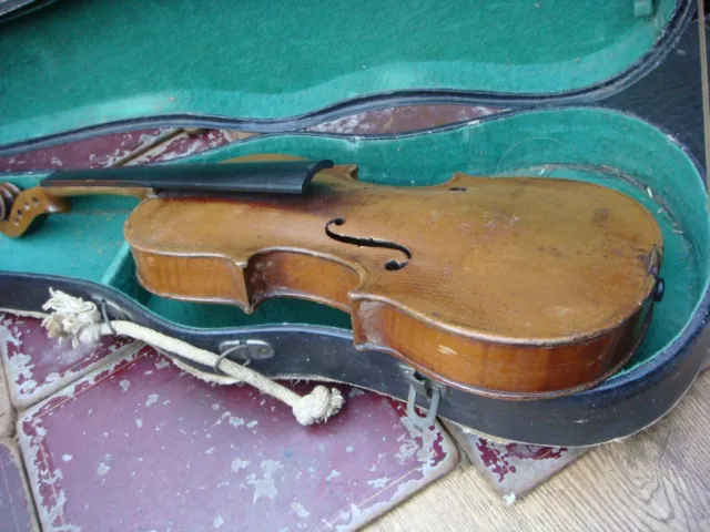 Vintage Old Violin  In case without  Bow for Restoration Spare  To Repair