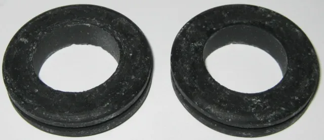 2 X Rubber Grommet Fits 1 1/8" Diameter Hole and 3/32" Thick Panel - 1.5" OD