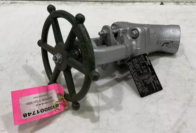 Flowserve B16.34Ltd 1-1/2" Valve Globe Y Pattern 476
