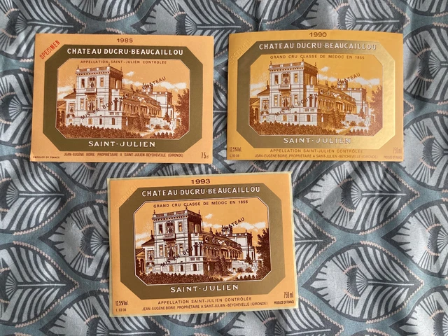 Lot 3 etiquettes de vin Château Ducru-Beaucaillou - Saint-Julien 1985 1990 1993
