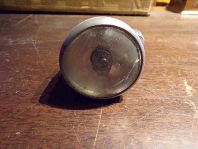 Phare Avant Vélo Vintage PYB – Aluminium Forme Obus Avec Casquette – Fabrication Française