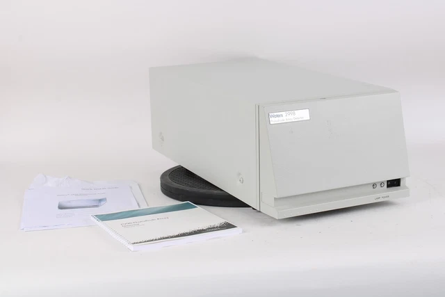 Waters 2998 PDA Photodiode Array Detector With Operator Guide