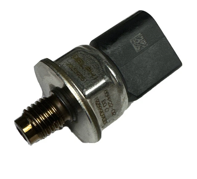 MERCEDES FUEL PRESSURE SENSOR OM651 RAIL PIPE SPRINTER C E CLASS 220