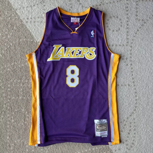 Los Angeles Lakers - Kobe Bryant #8 - Purple Jersey Size L