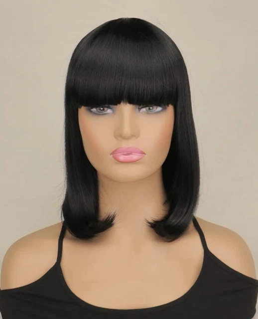 Perruque Synthétique Noire Courte Avec Frange - Bonnet Monofilament - Taille Moyenne - +4 Bonnets Offerts
