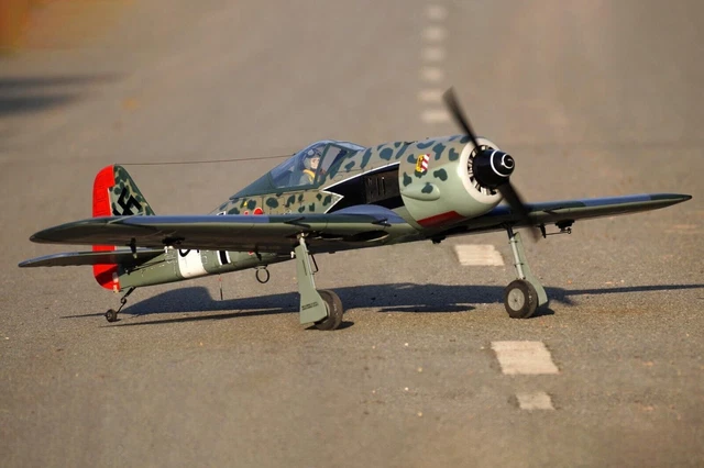 Magazine RC Pilot N°62 Avec Plans De Maquettes Avions – B66SE, F15, ASW28, Focke-Wulf – Occasion